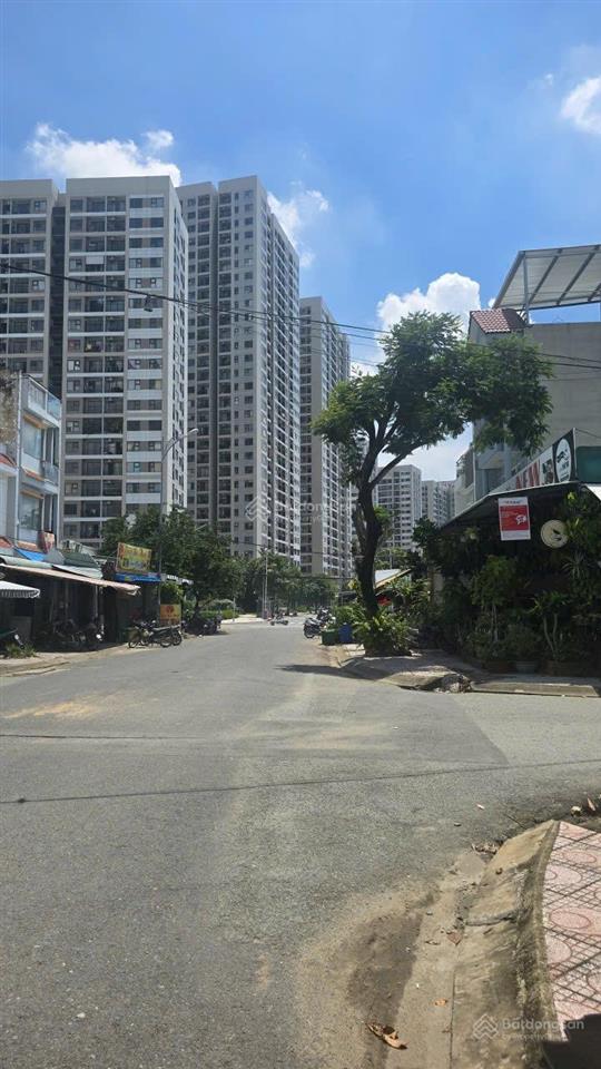 Kẹt tiền bán lô mặt tiền đường nguyễn xiển 96.5m2, giá 7,2 tỷ cách vinhomes 150m giá hời