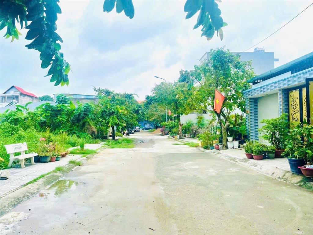 Bán lô mt đường 3c khu tdc phước thiện 7x21m 147m2 giá 7.65 tỷ cách vinhomes 100m giá tốt kv