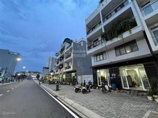 Cho thuê bt 5pn, 2 tầng, 40 triệu, 220.5m2 tại kdc phú mỹ, q7, tp.hcm hàng hiếm giá tốt