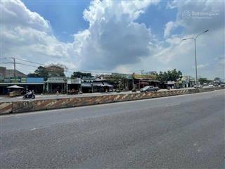 Bán lô đất 450m2 mặt tiền ql 51, ngang 19m