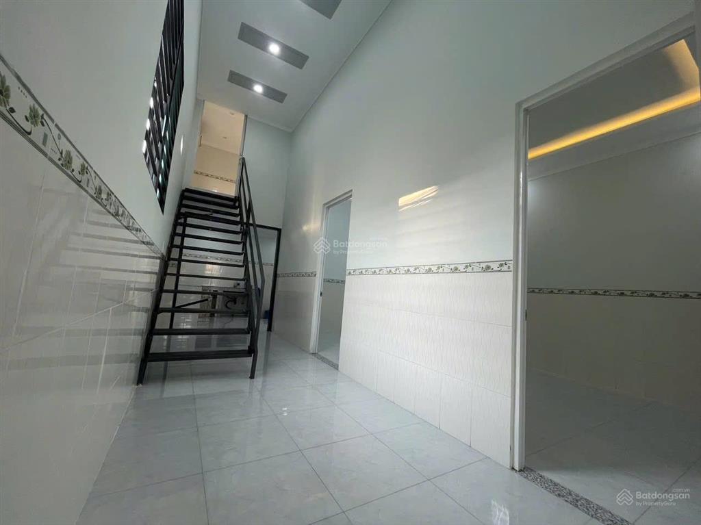 Bán nhà cấp 4 gác lửng 3 phòng ngủ tam hiệp