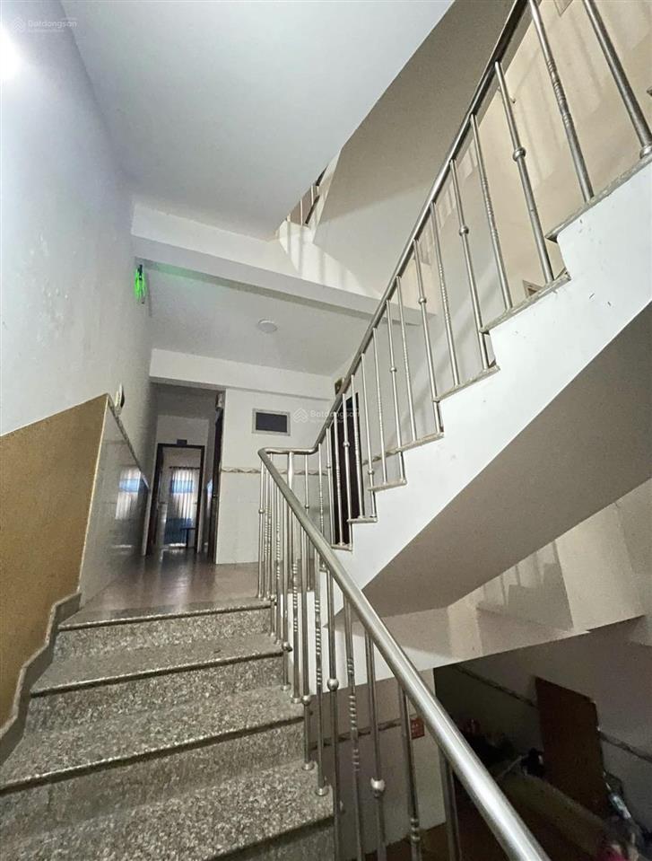 Bán nhà nghỉ 3 tầng tại an bình gồm 18 phòng