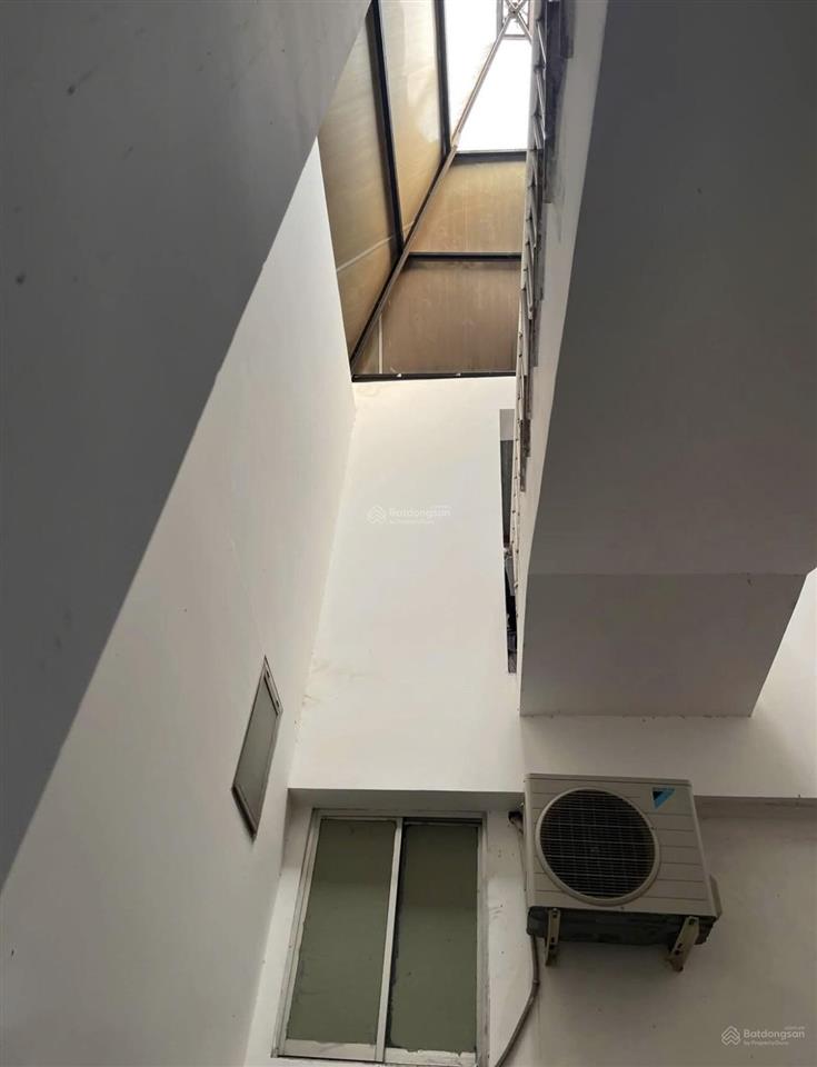 Bán nhà nghỉ 3 tầng tại an bình gồm 18 phòng