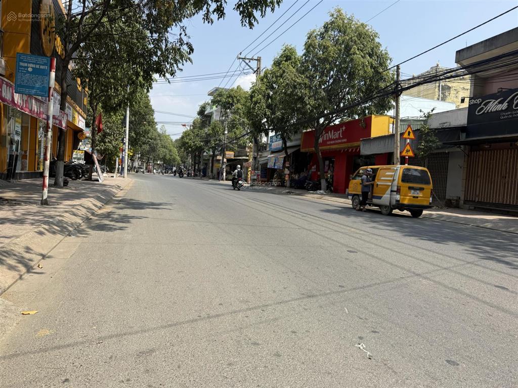 Nhà 3 lầu mặt tiền đặng văn trơn 5.5m x 23m