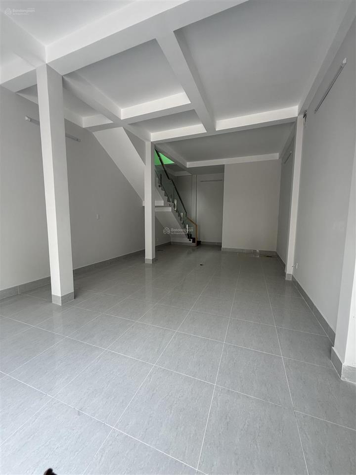 Nhà 3 lầu mặt tiền đặng văn trơn 5.5m x 23m