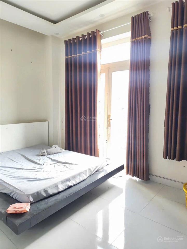 Bán nhà lầu tại tam hiệp cách phạm văn thuận 150m