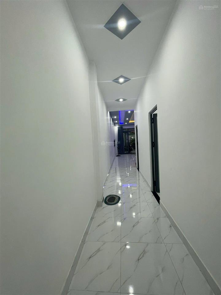 Bán nhà 116m2 đường thông xe hơi 6m