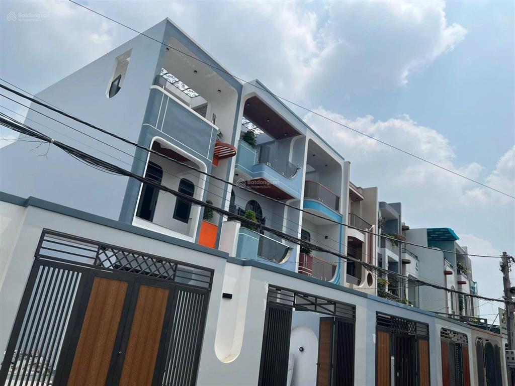 Bán nhà 1 trệt 2 lầu p.biên hoà