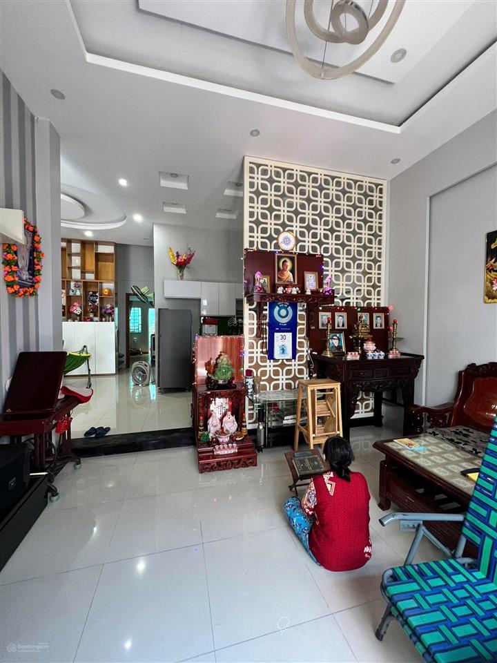 Bán nhà tam hiệp 125m2, ngang 6.5m  nhà cực đẹp
