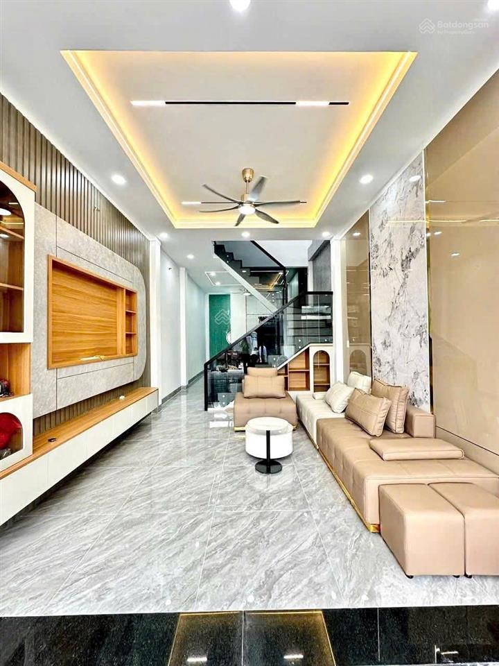 Bán nhà xây sẵn hiện đại vào ở ngay
