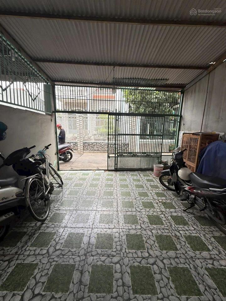Bán nhà cấp 4 cách nhà thờ bùi vĩnh 100 mét hẻm ô tô