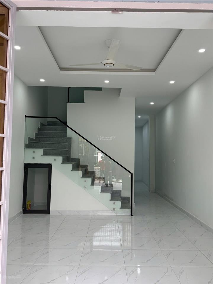 Nhà 1 lầu 1 trệt phường tân mai ngay trường tiểu học tân mai