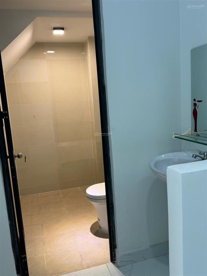 Nhà 1 lầu 1 trệt phường tân mai ngay trường tiểu học tân mai