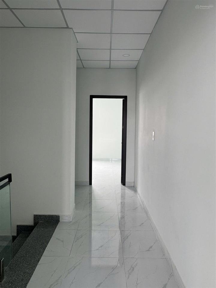 Nhà 1 lầu 1 trệt phường tân mai ngay trường tiểu học tân mai