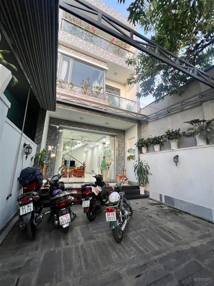 Bán nhà 1 trệt 2 lầu, diện tích 5*22 full thổ cư p. an bình
