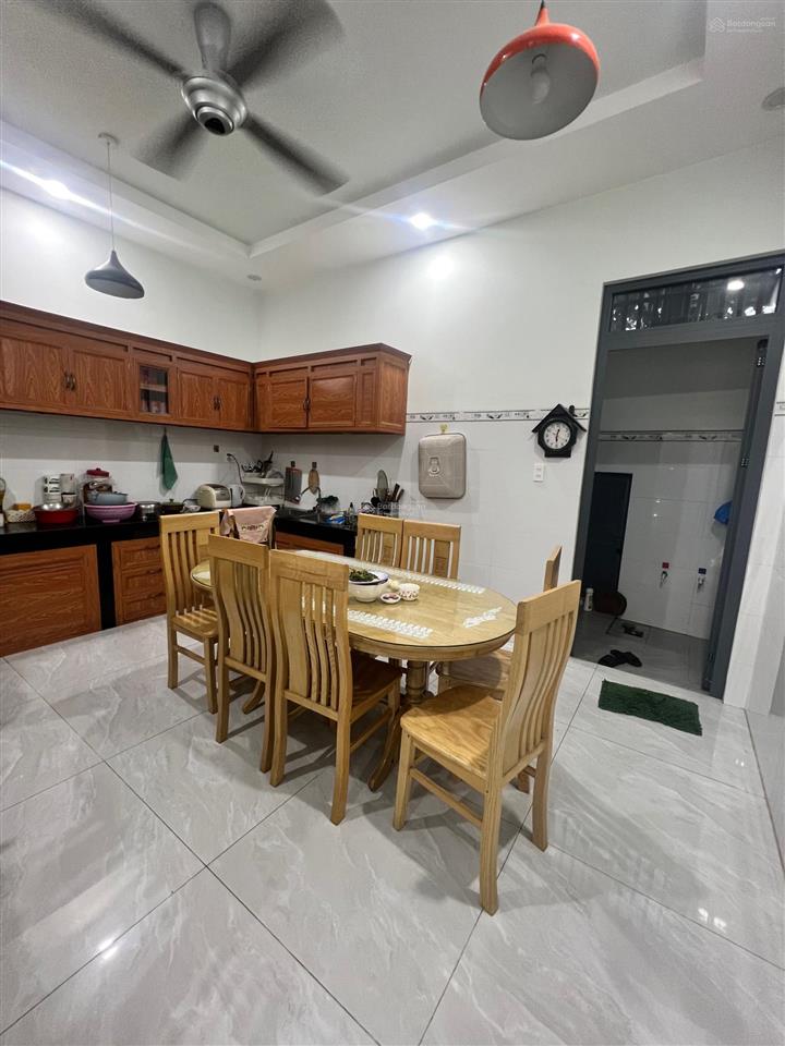 Bán nhà 1 trệt 2 lầu, diện tích 5*22 full thổ cư p. an bình