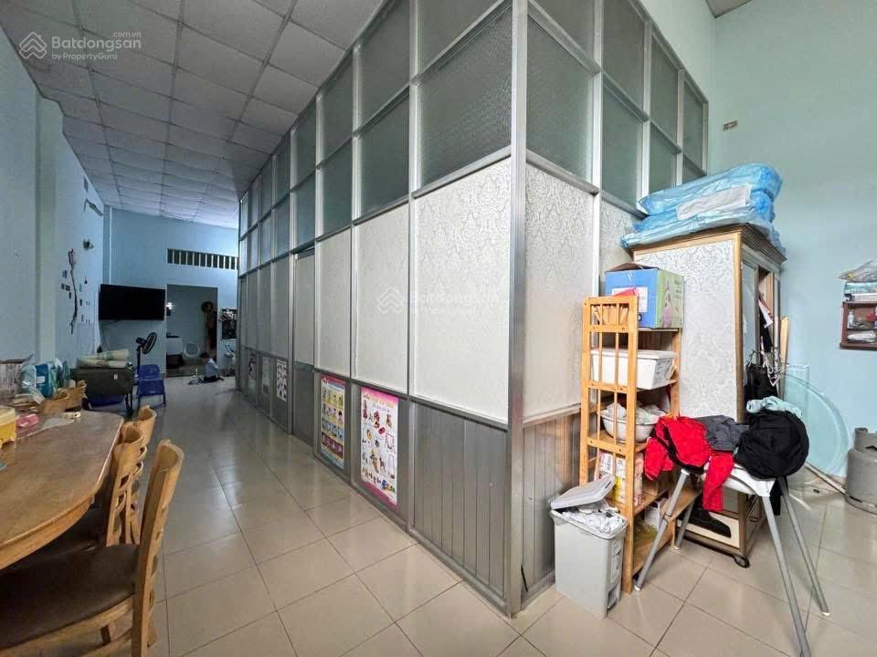 Bán nhà cấp 4 diện tích rất rộng 139m2 thổ cư 100%