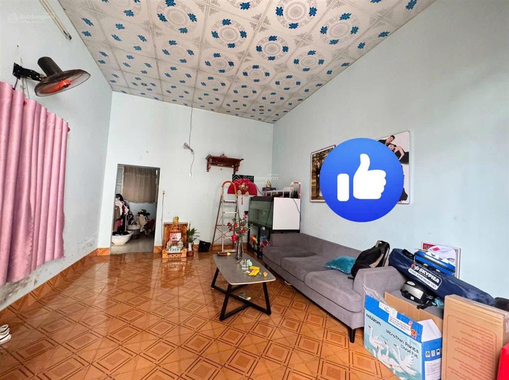 Bán nhà cấp 4 diện tích rất rộng 139m2 thổ cư 100%