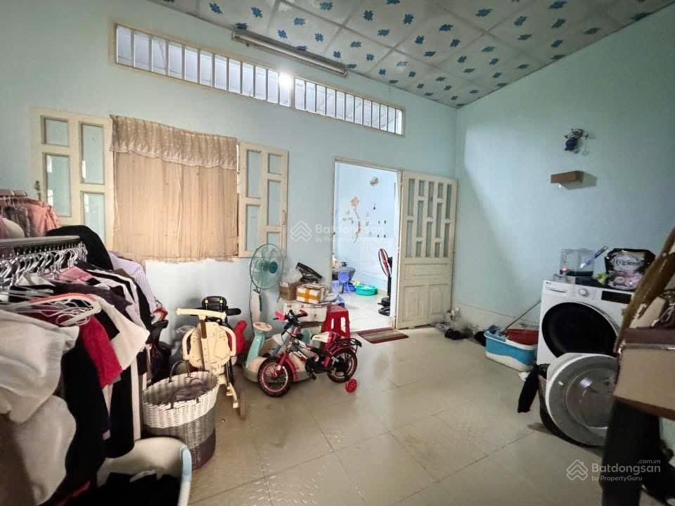 Bán nhà cấp 4 diện tích rất rộng 139m2 thổ cư 100%