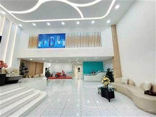 Cho thuê nhà mặt tiền lương hữu khánh, quận 1  diện tích lớn 10x20m  trệt lầu sân thượng