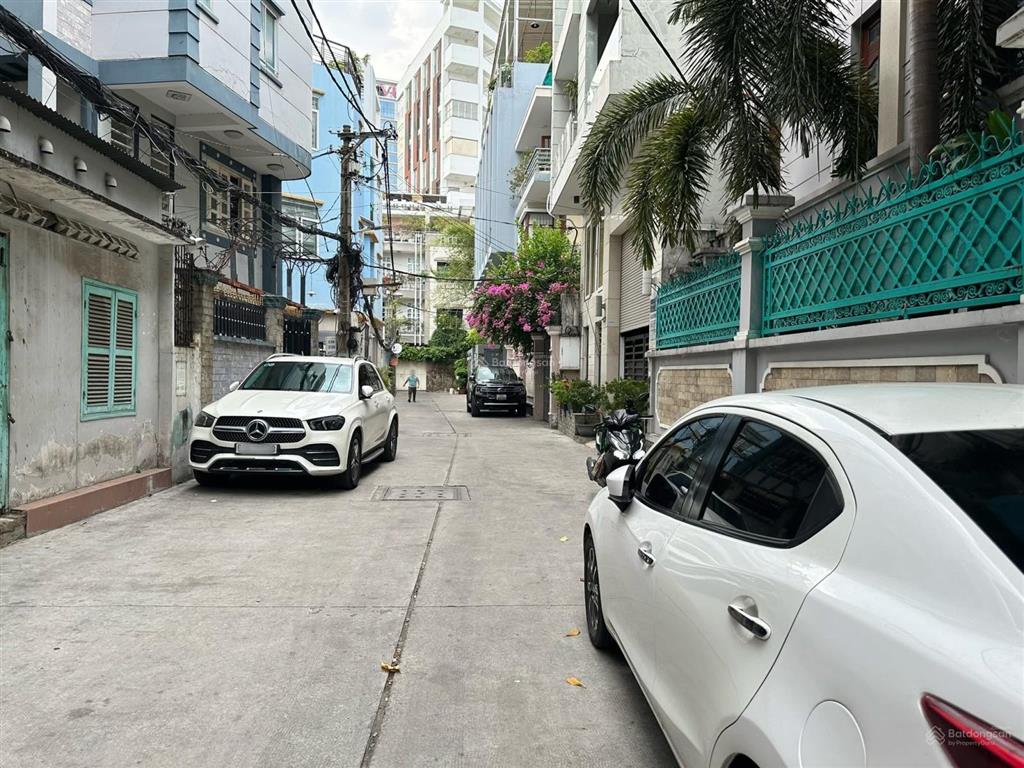 Cho thuê nhà hẻm xe hơi  đường điện biên phủ, quận 3 ( phường xuân hoà )