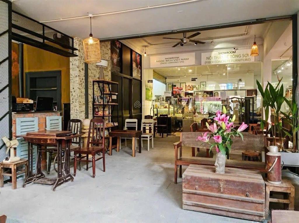 Nhà góc 2 mặt tiền trường sa, quận 3  dt 9x10m trệt lầu, vỉa hè rộng