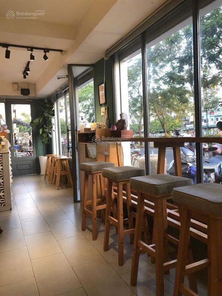 Nhà góc 2 mặt tiền trường sa, quận 3  dt 9x10m trệt lầu, vỉa hè rộng