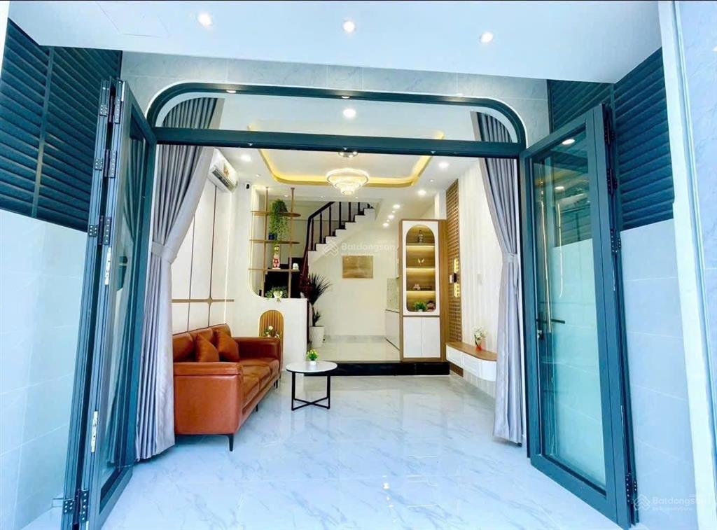 Cho thuê nhà hẻm xe hơi nguyên hồng  phan văn trị, p11, bình thạnh  nhà mới đẹp 3p 4wc