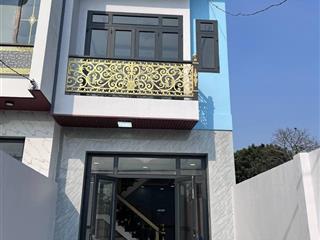 Bán nhà sổ hồng riêng, chủ cần bán gấp, sang tên công chứng nhanh