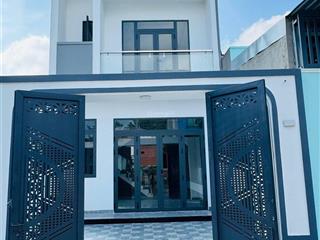 Chính chủ cần bán nhà mới xây tại bình chánh