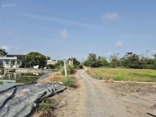 Bán gấp lô đất dt 125m2. sổ hồng riêng