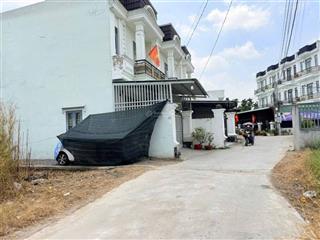 Bán nhà 120m2 thổ cư đường ô tô