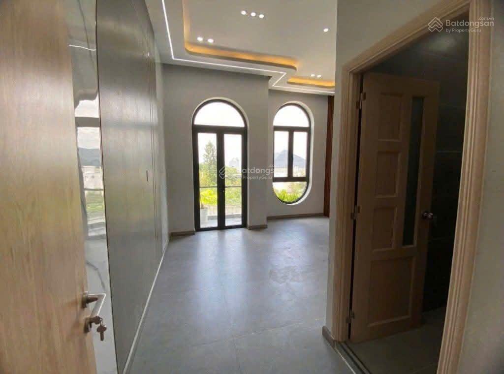 Chính chủ cần bán gấp nhà gần chợ đệm 930tr