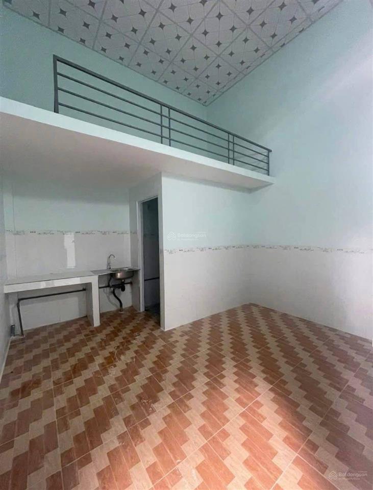 Chủ cần tiền đáo hạn ngân hàng nên cần bán dãy nhà trọ 16 phòng (có 2 kiot)