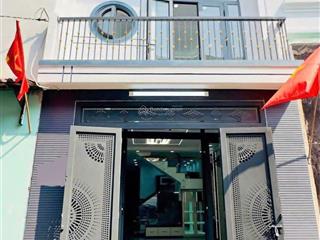 Cần bán căn nhà khu vực bình chánh tp.hcm