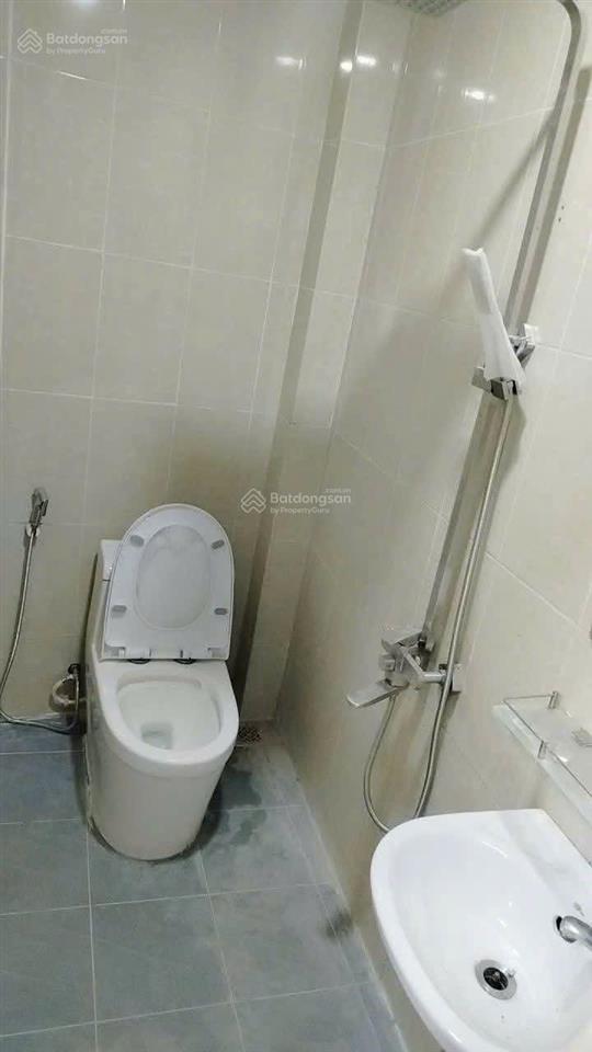 Chủ gửi bán gấp nhà mới hẻm thẳng 3m, gần chợ phú lạc