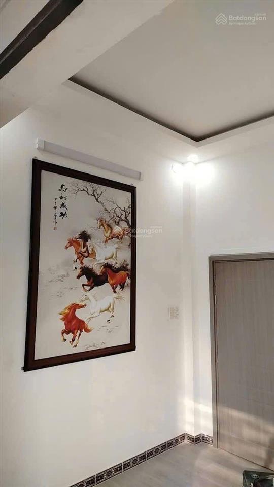 Chủ gửi bán gấp nhà mới hẻm thẳng 3m, gần chợ phú lạc