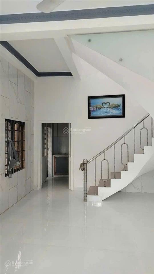 Chủ gửi bán gấp nhà mới hẻm thẳng 3m, gần chợ phú lạc