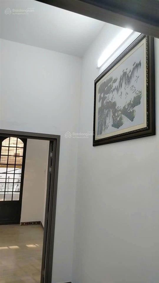 Chủ gửi bán gấp nhà mới hẻm thẳng 3m, gần chợ phú lạc