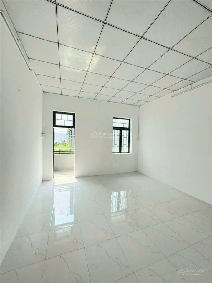 Nhà ngay ngã 3 tân kim ql50 cách quận 8 25p chạy xe. đường xe hơi