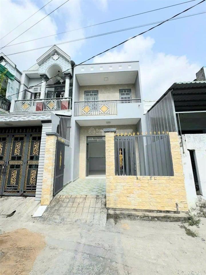 Nhà ngay ngã 3 tân kim ql50 cách quận 8 25p chạy xe. đường xe hơi