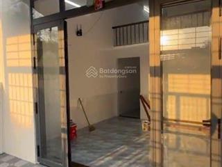 Bán nhà cấp 4 có gác lững, sổ hồng riêng. giá 1 tỷ 500 triệu