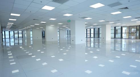 Văn phòng trung tâm p. hoà cường  mặt tiền to, đẹp, có hầm để xe  phù hợp làm ngân hàng