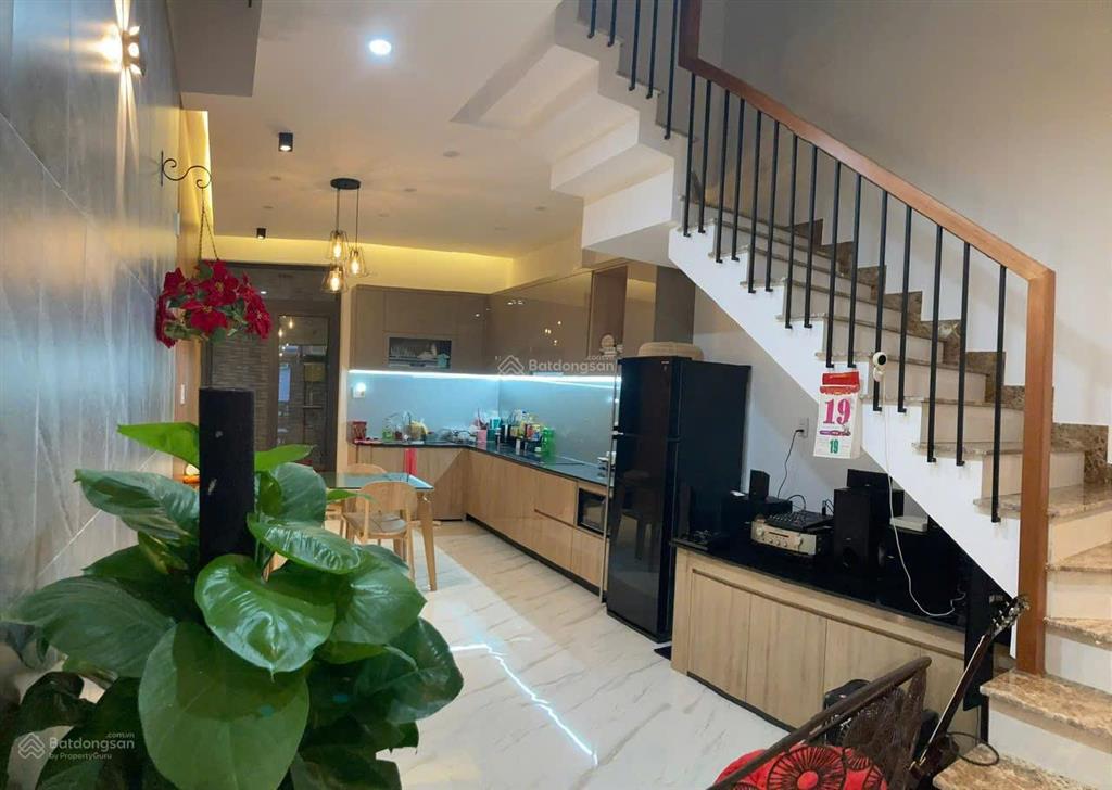 Cho thuê nhà mặt phố 22, bàu hạc 4, p thanh khê, đà nẵng, giá 18 triệu/tháng, 70m2