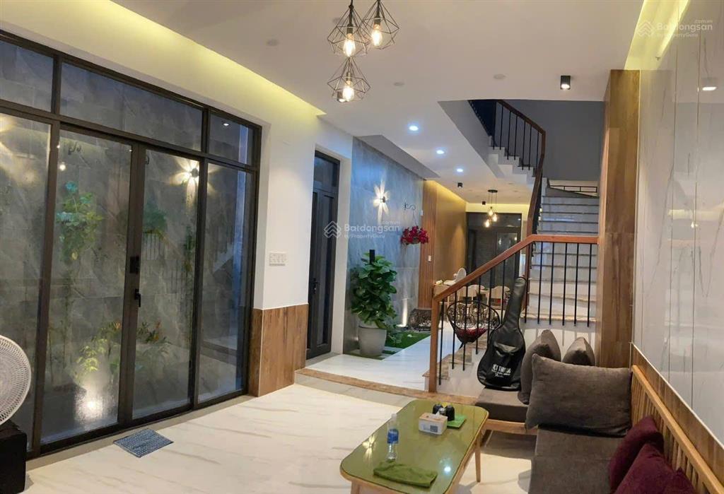 Cho thuê nhà mặt phố 22, bàu hạc 4, p thanh khê, đà nẵng, giá 18 triệu/tháng, 70m2