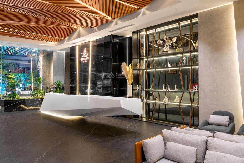 Mặt phố triệu việt vương 373 tỷ mặt tiền 12m,cho thuê 5 tỷ/năm,sổ đỏ vuông đét,1 chủ, 3 phút ra hồ