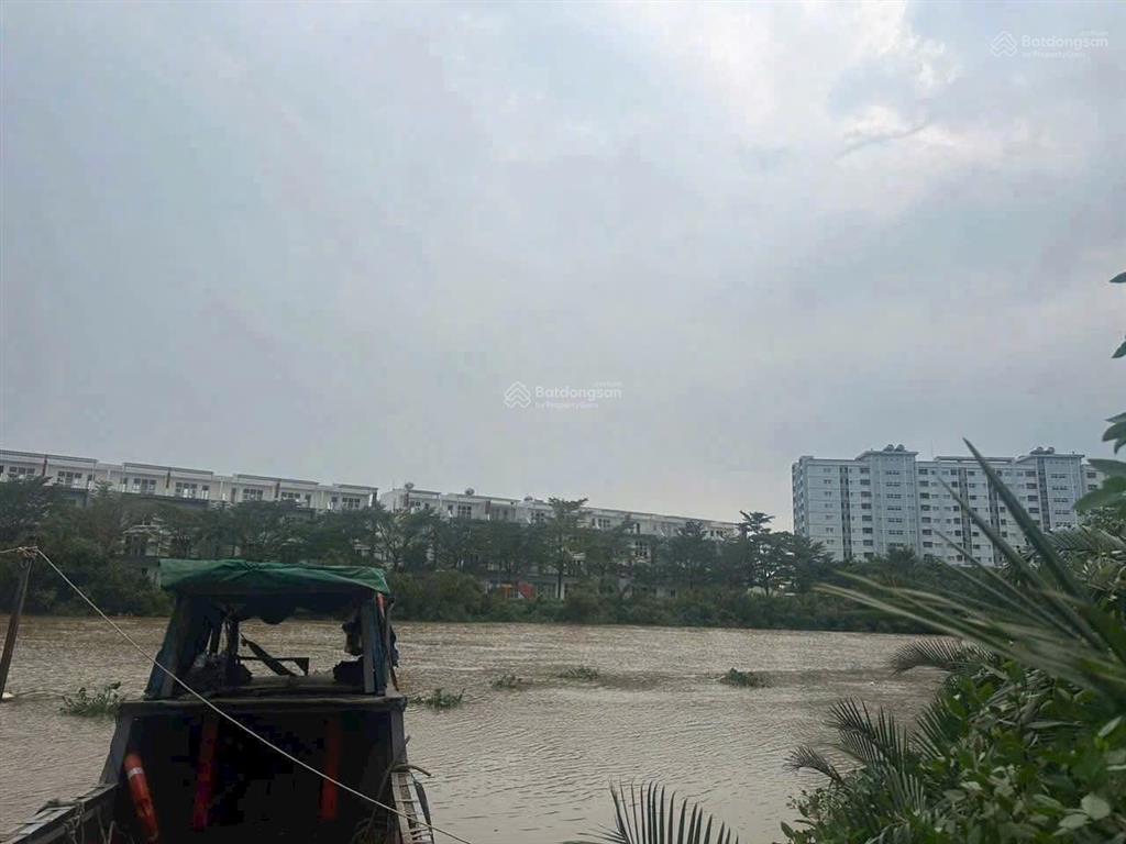 Hàng ngộp. siêu rẻ. lô góc 2mt hxh đường số 1. nguyễn duy trinh. long trường. quận 9.