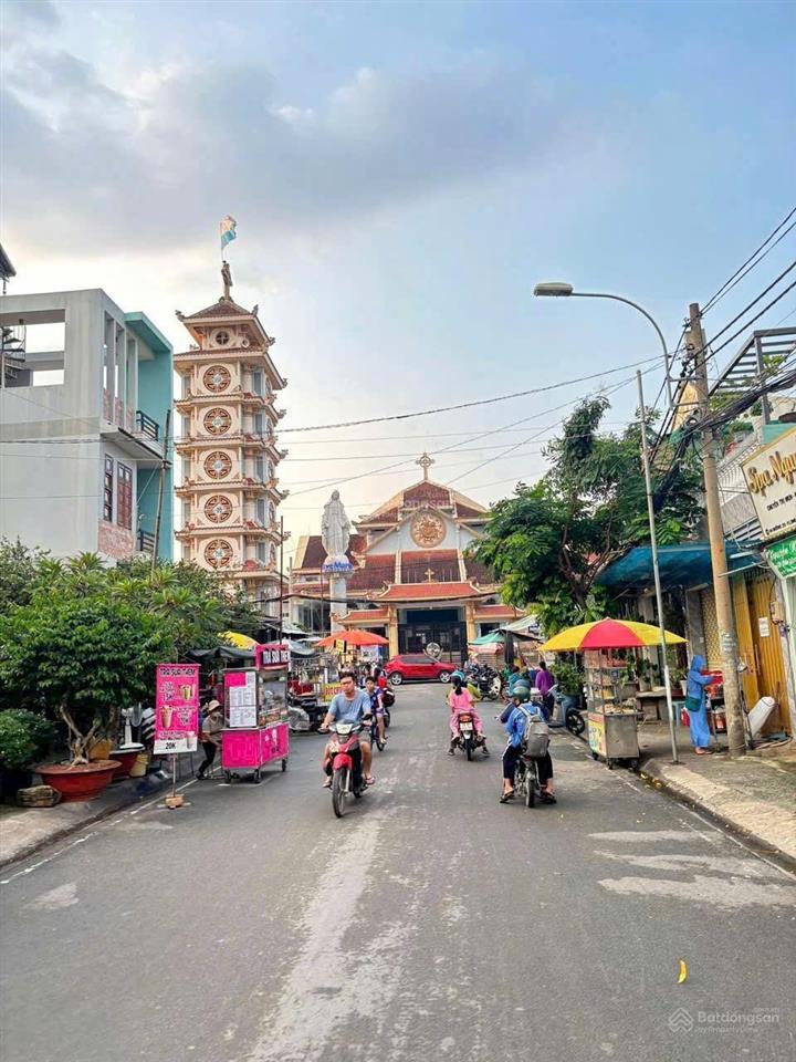 Hàng ngộp. siêu rẻ. mt đường phan đạt đức, long thạnh mỹ, quận 9