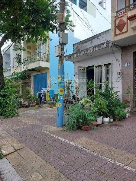 Nhà siêu rẻ. mt đường số đỗ xuân hợp phước long b q9