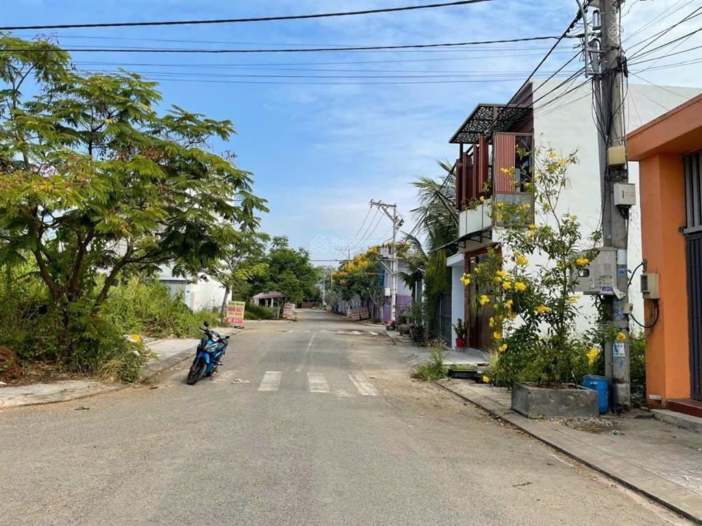 Hàng ngộp. siêu rẻ. hxh đường trường lưu, long trường, quận 9